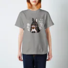 BattleBunny（うさぎ）のムスッとブラックオター スタンダードTシャツ