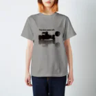 d360の何でも屋のthe tire came off Regular Fit T-Shirt