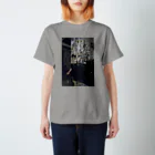 Thom’s　Kitchenの第7地区の配達人 Regular Fit T-Shirt