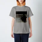 Hiromi Shojiのくーちゃん出たがり Regular Fit T-Shirt