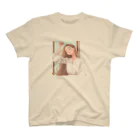 AI_ARTの窓際の少女２ Regular Fit T-Shirt