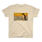 コウテイペンギン至上主義の夕日とコウテイペンギン Regular Fit T-Shirt