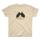 shoのハチワレキャット Regular Fit T-Shirt