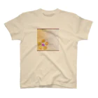 hitomin311のginkgo sugar flower Regular Fit T-Shirt