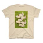 tomoko.gの白兎群衆 Regular Fit T-Shirt