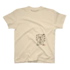 OTAのクマの好物 Regular Fit T-Shirt