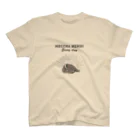 屋台 urukaのMECCHA NEMUI うさぎ Regular Fit T-Shirt