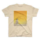 いずこの夕日の中の子ペンギン スタンダードTシャツ