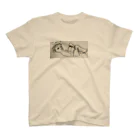 henteko_na_omiseの横たわる妻 Regular Fit T-Shirt