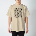 イノシシライフ INOsisiLIFEのお散歩イノシシ（淡色生地用） スタンダードTシャツ