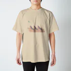 白い壁のlarvaloach-desert スタンダードTシャツ