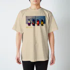 さむろのmemory penguins (beach) スタンダードTシャツ