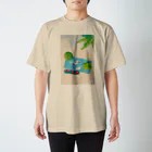 ジルトチッチのデザインボックスのサマービーチのビキニうきうきグッズ Regular Fit T-Shirt