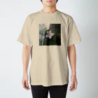 古春一生(Koharu Issey)の咲き誇れ、先の事など考えず。 Regular Fit T-Shirt