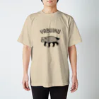 mochi.のヤブイヌくろ Regular Fit T-Shirt