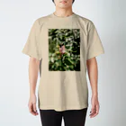 asagi's shopの一輪の薔薇 Regular Fit T-Shirt