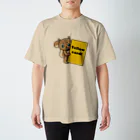 森のどうぶつサッカーshopの小さな子リスの審判(イエローカード) Regular Fit T-Shirt