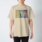 suzuejyaのシャーしてる猫猫猫 Regular Fit T-Shirt