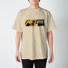 ドライブイン札比内のタッパー Regular Fit T-Shirt