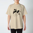 フレブルとパググッズS’IRISERのフレブル　パイドのお尻 Regular Fit T-Shirt