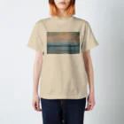 ｻﾝｼｮｸ.の淡い Regular Fit T-Shirt