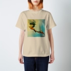 かりんのお店の飛び立つ鳥 Regular Fit T-Shirt