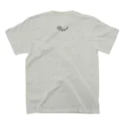 オーパルとレモンの木のちょっと長いネコ Regular Fit T-Shirtの裏面