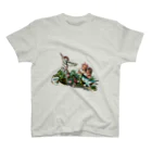 銀色アンティークの少女と鳥のアンティークイラスト Regular Fit T-Shirt