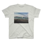 sakaaaの海と道路 スタンダードTシャツ