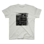 ヴィンテージ鉄道写真グッズの店のD51498 運転席周辺 黒いレタリング （モノクロフォト） Regular Fit T-Shirt