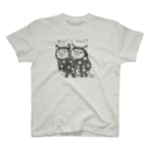 多分ねこの遠くを見るちびにゃん達(グレー) スタンダードTシャツ