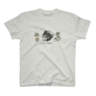 チンチラ雑貨MarkCrownの水やりをするチンチラ Regular Fit T-Shirt