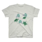 SOMALY【SUZURI店】のウミガメ Regular Fit T-Shirt