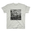 Nikki Parisのâge -Old Paris- Regular Fit T-Shirt