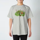 BAMI SHOPの木の上のティータイム Regular Fit T-Shirt