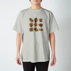 5877。の日常茶飯事パグ子ちゃん。 Regular Fit T-Shirt