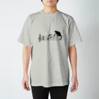 SHOP KazzBのネコ、音符にイタズラ Regular Fit T-Shirt