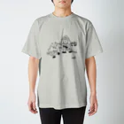 イラストレーター森さやかの消防士さんとほのおくん Regular Fit T-Shirt