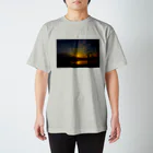 Shop Guest house Tokiwaの富士の日の出 Regular Fit T-Shirt