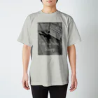 だずるの写真を使った何か店のAll You Need Is Sleep スタンダードTシャツ