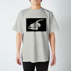 アンフィ合同会社のニホンカモシカの頭骨３Dデータ Regular Fit T-Shirt