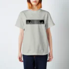 にくまんの瞳 Regular Fit T-Shirt