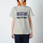 NEAT001のNEAT001ロゴ＋チェッカーフラッグ （淡色生地用） スタンダードTシャツ
