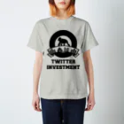 ツイッターインベストメントアパレル事業部の公式ロゴ（文字入り） スタンダードTシャツ