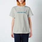 THE BOY MEETS GIRLSのロゴTシャツ Regular Fit T-Shirt