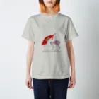 ぽんぽこ飯店の旅するレオパルド Regular Fit T-Shirt