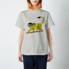 日本モンキーセンターのボリビアリスザルの親子 Regular Fit T-Shirt
