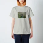 anioの春の犬 Regular Fit T-Shirt