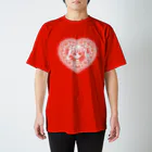 おまけ星のハートレースガール Regular Fit T-Shirt