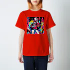 カピパーラ🐻のストリートポップガール👧✨ Regular Fit T-Shirt